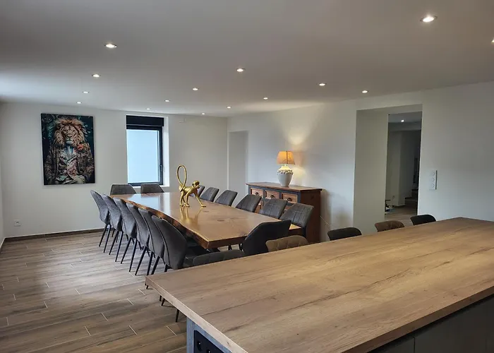 Maison Proche Du Avec Jacuzzi Et Sauna Feriehus *